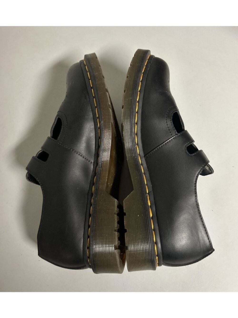 Dr. Martens Mary Jane Buckle Shoes Felix Black Vegan Leather Size 9 EUC - Picture 3 of 9